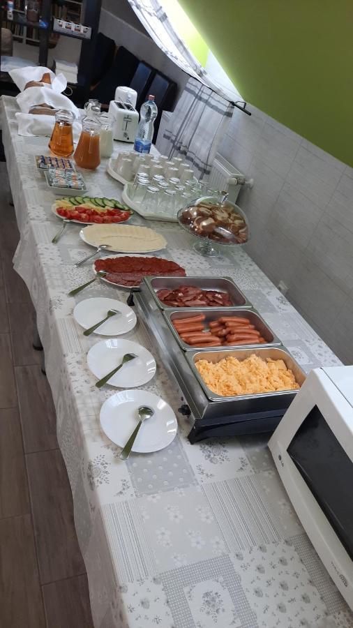 Hortobagyi Kemences Vendeghaz Appartement Buitenkant foto