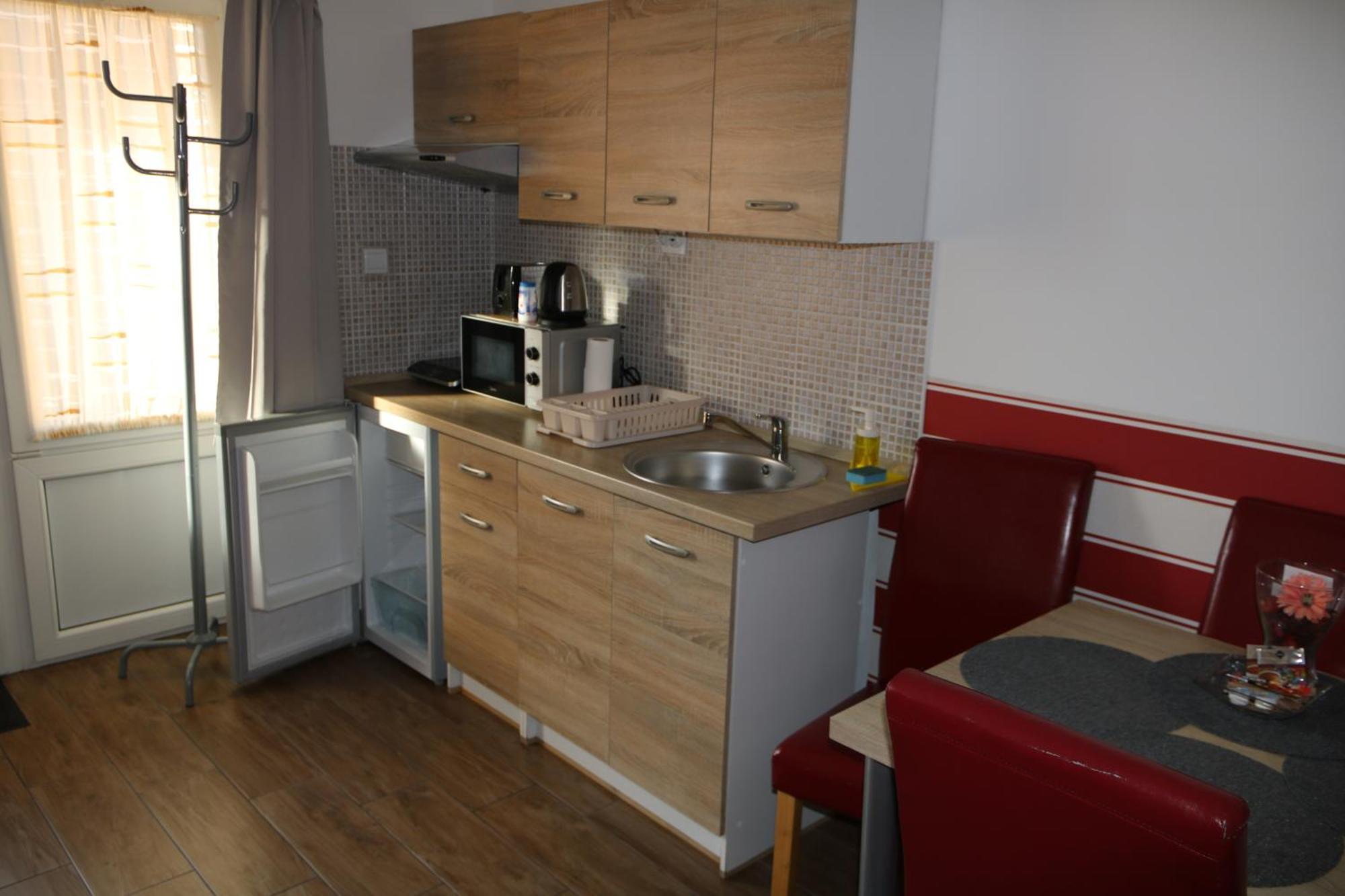 Hortobagyi Kemences Vendeghaz Appartement Buitenkant foto